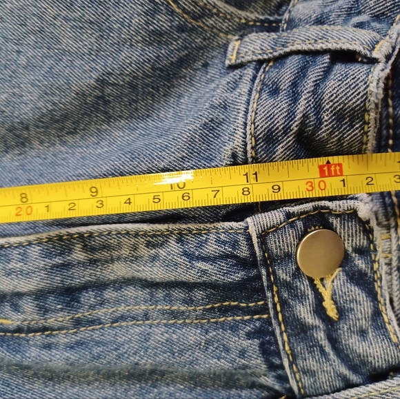 Shein high waisted distressed Printed Medium Wash baggy jeans Sz M Youth - Picture 8 of 9